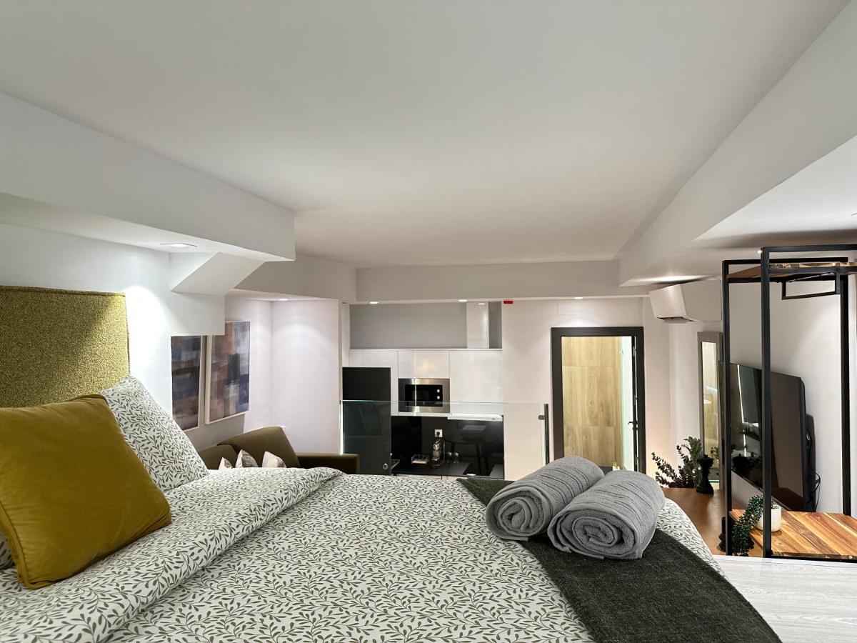 Suites 18 - Hostatel Granada Exterior photo