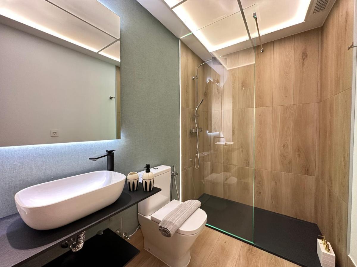 Suites 18 - Hostatel Granada Exterior photo